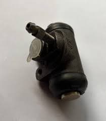 Wheel Cylinder E-Auto-Rickshaw